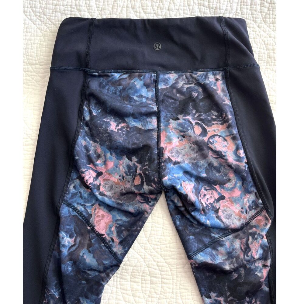 Lululemon If You're Lucky Crop Pant Legging Sz 4 Navy Blue Yoga Gym Fitness - Picture 8 of 10